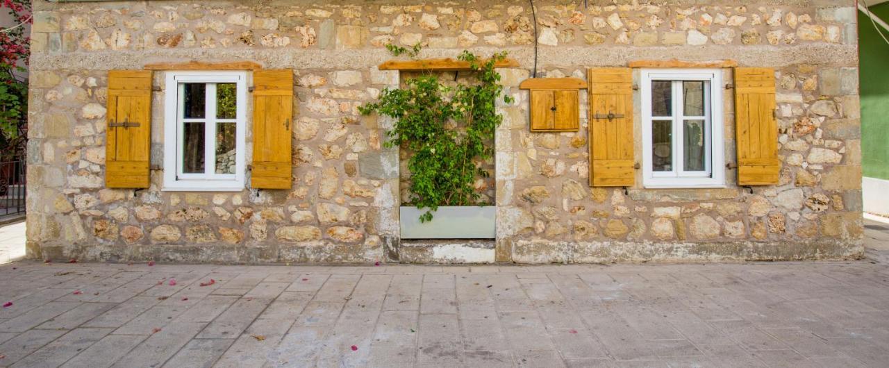 Stone Suites At Lefkada'S Old Port Экстерьер фото
